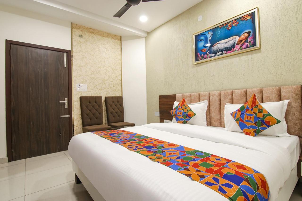 אמריצר Fabhotel Spring מראה חיצוני תמונה
