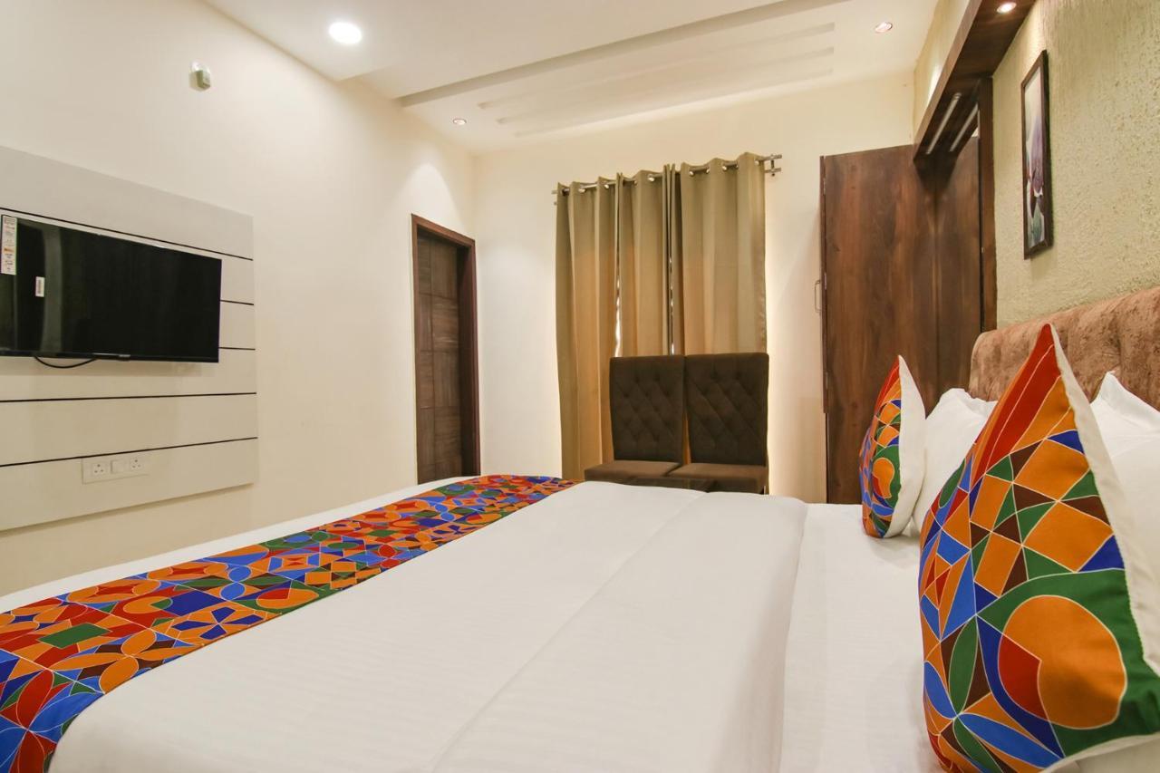 אמריצר Fabhotel Spring מראה חיצוני תמונה